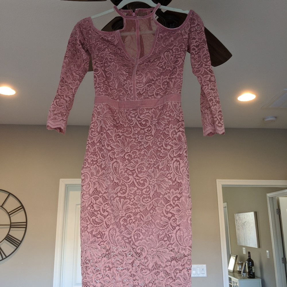 Lace dress